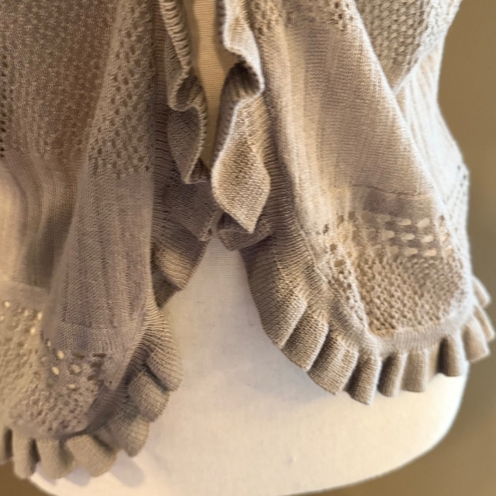 NWT AGB Tan Knit Crochet Ruffle Puff Sleeve, Size Large - Picture 6 of 14